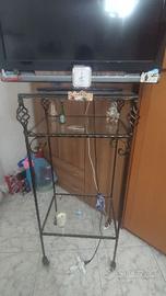 Porta tv in ferro battuto