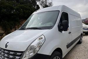 Renault master