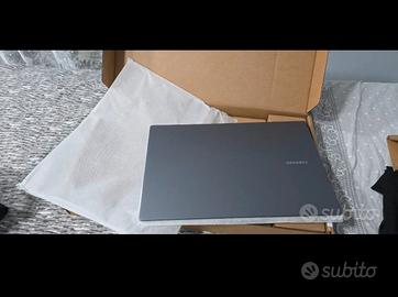 Samsung Galaxy Book 4