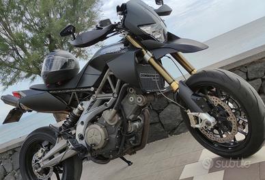 Aprilia Dorsoduro 