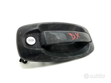 MANIGLIA ESTERNA ANTERIORE DESTRA FIAT Doblo Cargo