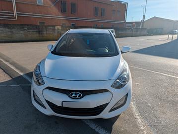 Hyundai i30 1.6 crdi Comfort 110cv