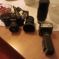 macchina fotografica yashica 