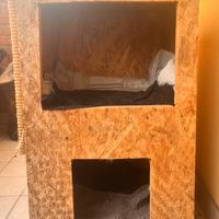 Cuccia in legno naturale gatti e cani