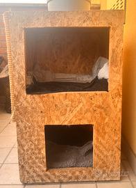 Cuccia in legno naturale gatti e cani