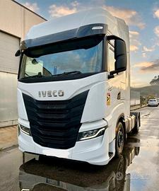 IVECO S WAY 530