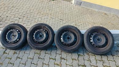 Cerchi in ferro da 15" mozzo 4x100 + gomme estive