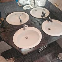 Piano  bagno in granito nero  con lavandino 