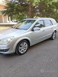 Opel Astra SW