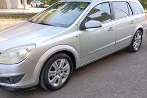 Opel Astra SW