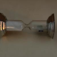 clessidra in vetro e argento.