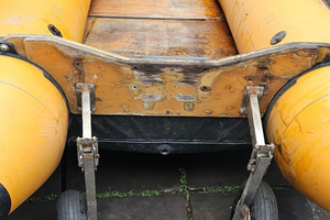 Gommone con paiolato in legno