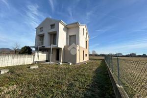 PORZIONE DI BIFAMILIARE A ASOLO