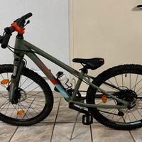 Mountain bike CUBE 24 pollici