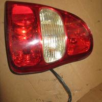 Fanale posteriore destro KIA CARNIVAL del 2000