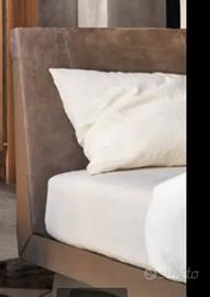 Letto matrimoniale piu settimino e due cassetti