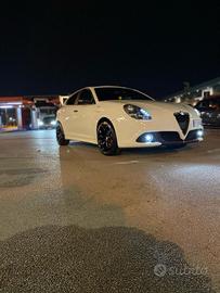 Alfa Romeo Giulietta – Tenuta in modo maniacale