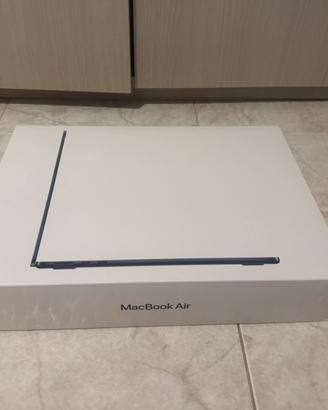 MacBook Air 13” M2