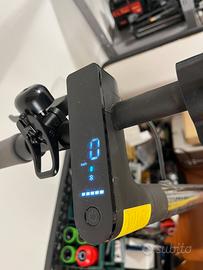 Mi Electric Scooter Essential Black