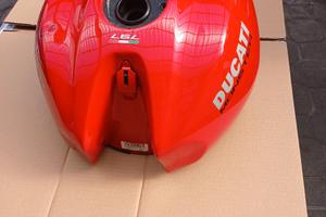 Serbatoio Ducati Monster 797 (Ammaccature)