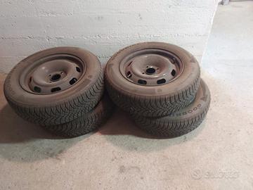 cerchioni pneumatici 195/65 R15 Goodride Peugeot 