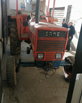 trattore Centurion 75