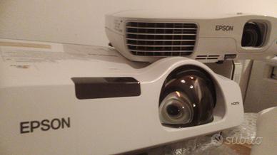 Videoproiettore epson ottica corta hdmi