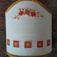 Paralume cm 19x 19 ricamato a mano