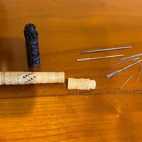 Agoraio antico porta spilli antico