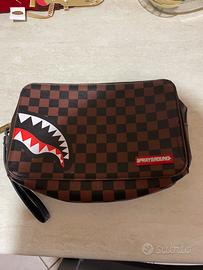 Pochette sprayground marrone