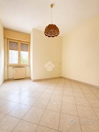 3 LOCALI A MONTODINE
