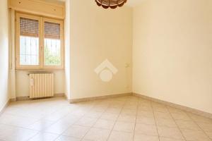 3 LOCALI A MONTODINE