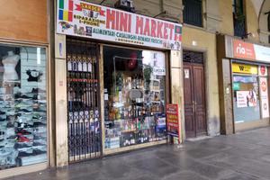 NEGOZIO A TORINO