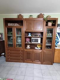 credenza in legno composta da 6 parti