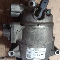 COMPRESSORE CLIMA VOLKSWAGEN GOLF 6 CODICE 5N08208