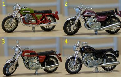 17 Modellini Motocilette