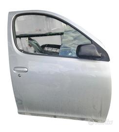 PORTIERA ANTERIORE DESTRA TOYOTA Yaris Verso Serie