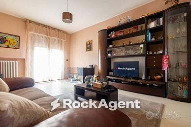 Appartamento di 150 m² con 4 locali a Catanzaro