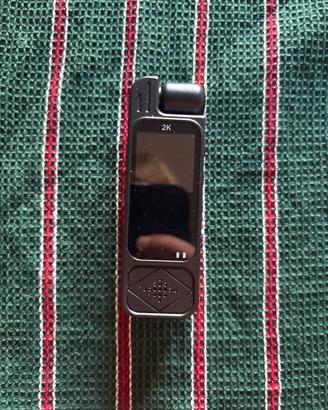 Action Cam Portatile 2K con schermo