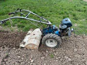 Motocoltivatore con fresa SEP