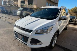 Ford Kuga 2.0 TDCI 120 CV S&S 2WD Titanium