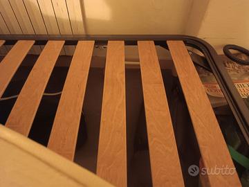 Materasso con rete a doghe