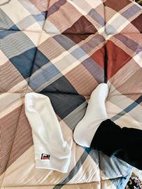 Calzini bianchi in cotone usati
