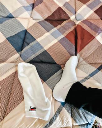 Calzini bianchi in cotone usati