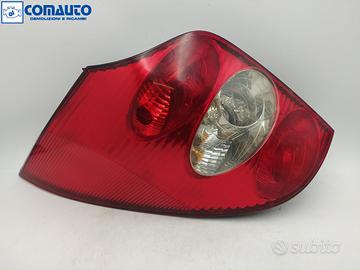 Fanale post sx RENAULT LAGUNA II SW '01