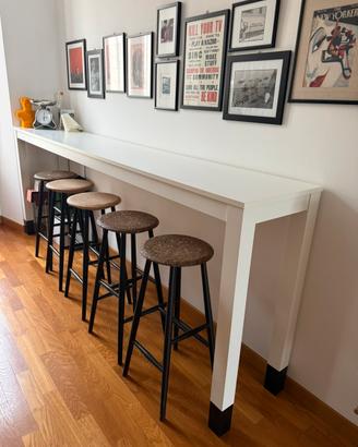 Consolle stile bancone bar e 5 sgabelli