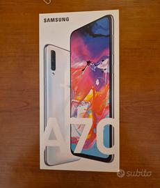 Samsung Galaxy A70 128GB White + Scatola e Cover