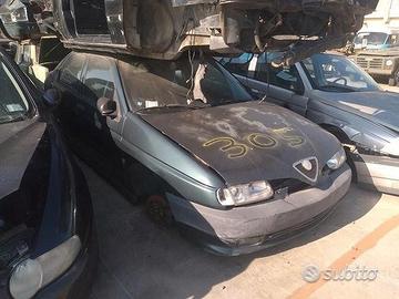 Alfa Romeo 146 Demolita - Per Ricambi