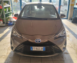 TOYOTA Yaris 1.5 Hybrid