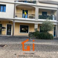 Locale COMMERCIALE Alto Reddito Viale Gramsci